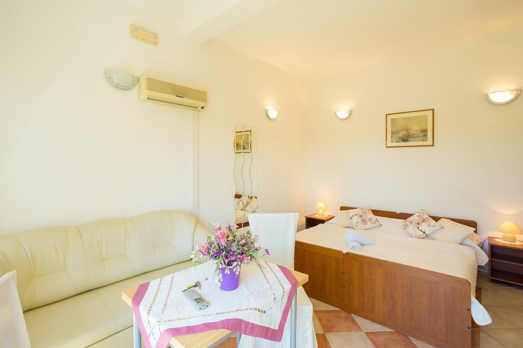 Sunshine Apartments Dubrovnik Exterior photo